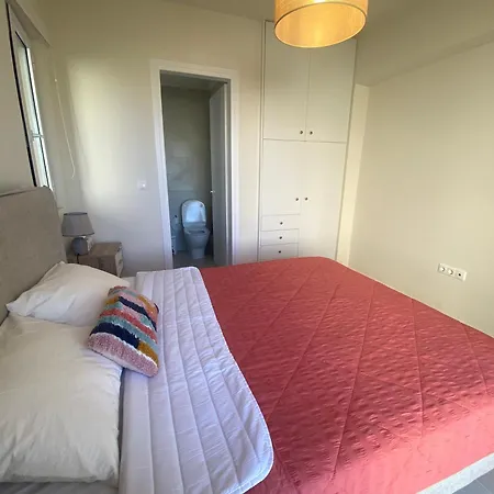 R&r Sea-view Apartman
